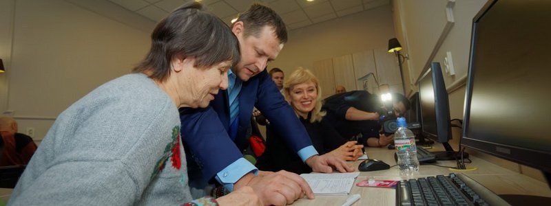 Борис Филатов: В течение года до 3 тысяч пожилых днепрян смогут пройти обучение в Университете третьего возраста