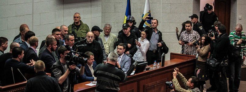Куда же вы уходите, зайчики: появилось забавное видео из сессии горсовета