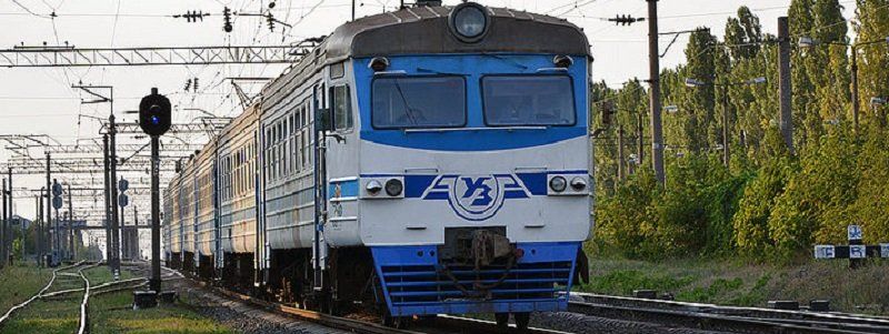 Проезд в электричках подорожает почти вдвое