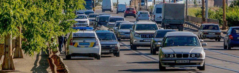 Тройное ДТП на Старом мосту: одной из пострадавших оказалась беременная