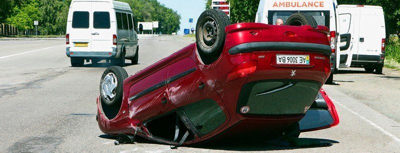 ДТП на Криворожском шоссе: от удара Peugeot перевернулся