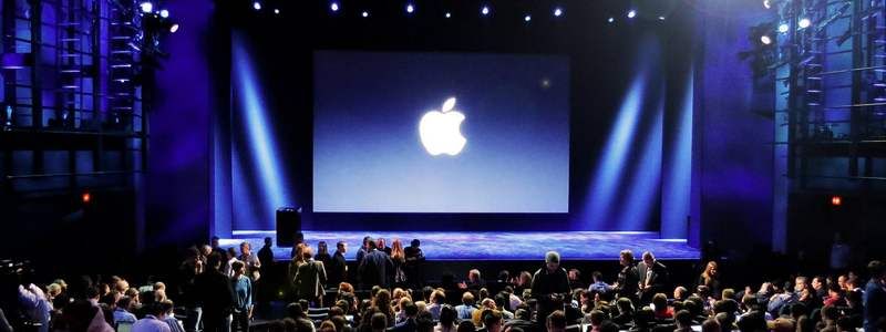 Умный спикерфон, мощный iMac Pro и обновленная iOS: топ «жирных» новинок от Apple