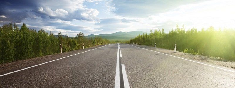 Для сохранения дорог в жару в Днепре и области ограничили движение грузовиков