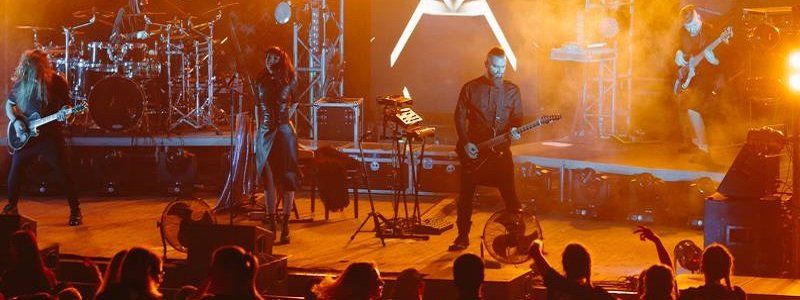 Концерт зажигательных The Hardkiss в Днепре: как это было