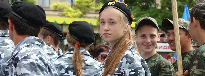 Флаги, вышиванки и барабаны: что происходило в центре Днепра