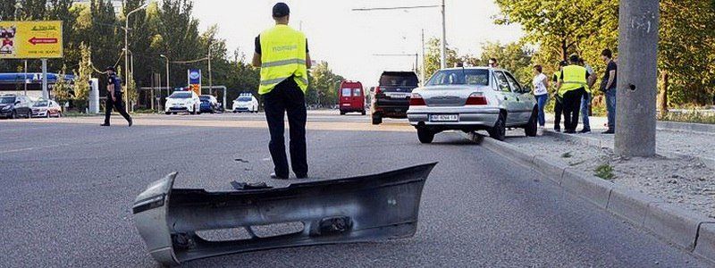 ДТП на Набережной Победы: столкнулись Honda и Daewoo Nexia