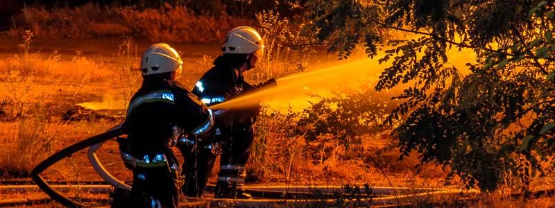Пожар на Осенней: появились фото и видео из эпицентра события