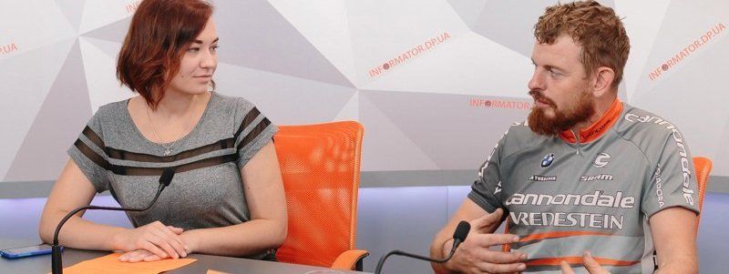 Ночной веломарафон "Днепровские огни": главное препятствие - борьба с самим собой
