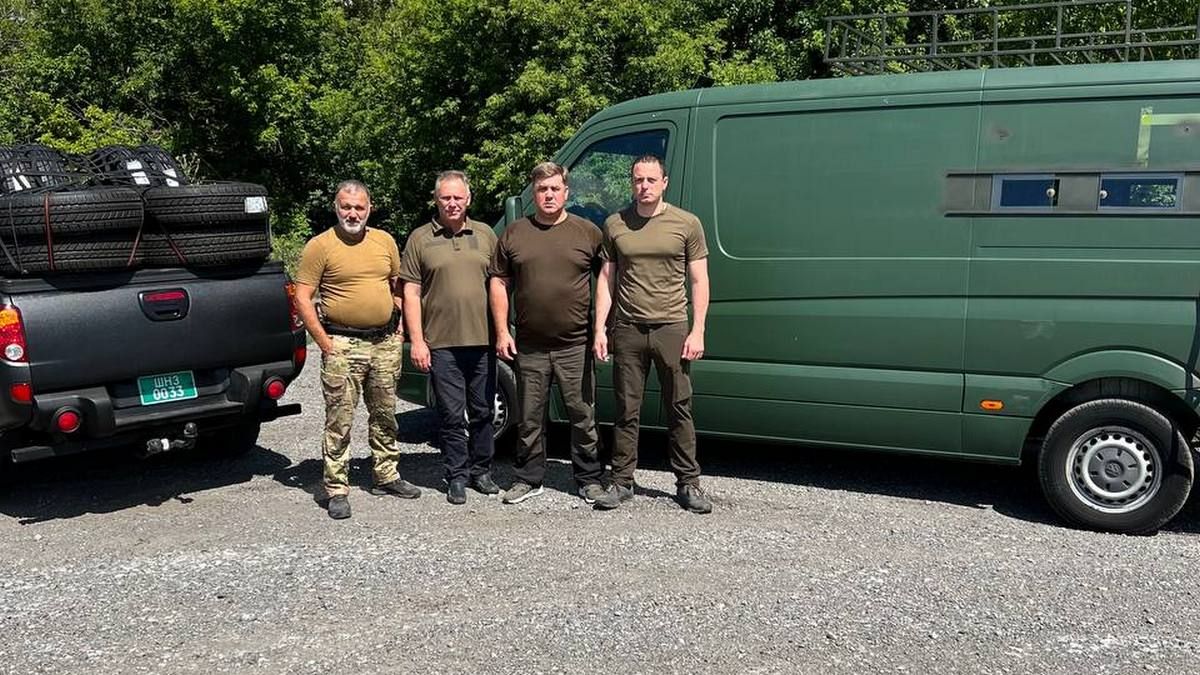 Андрей Белоусов с коллегами побывали на месте дислокации батальона ТрО Каменского района