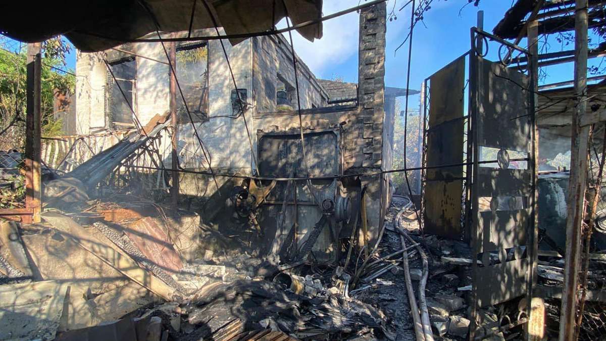 У садівничому товаристві у Дніпрі згорів дачний будинок