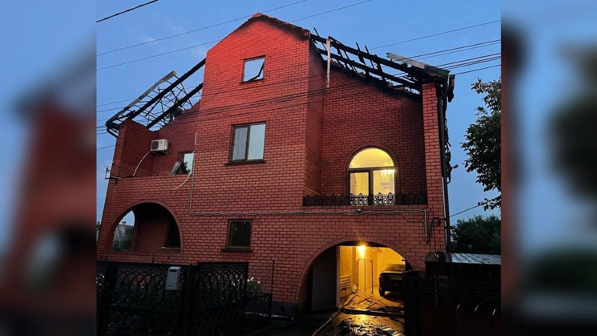 Ворог ударив по Нікопольському та Криворізькому районах: частина Нікополя залишилась без світла