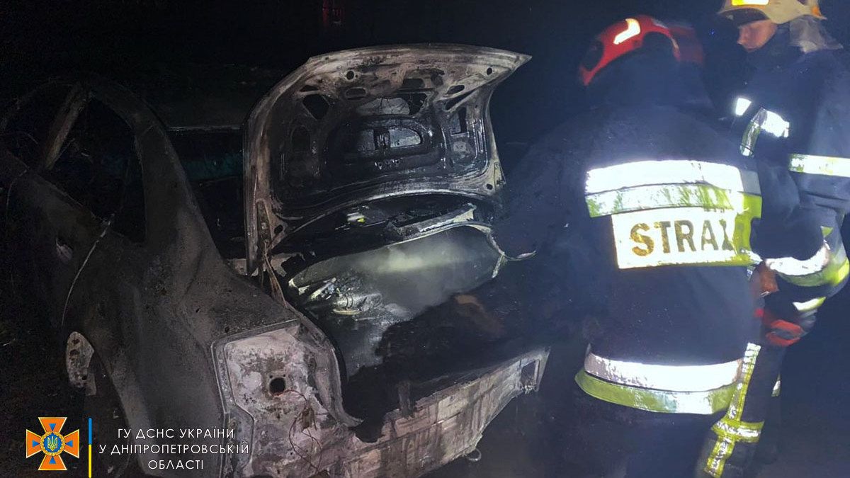 У Новомосковську згорів Audi