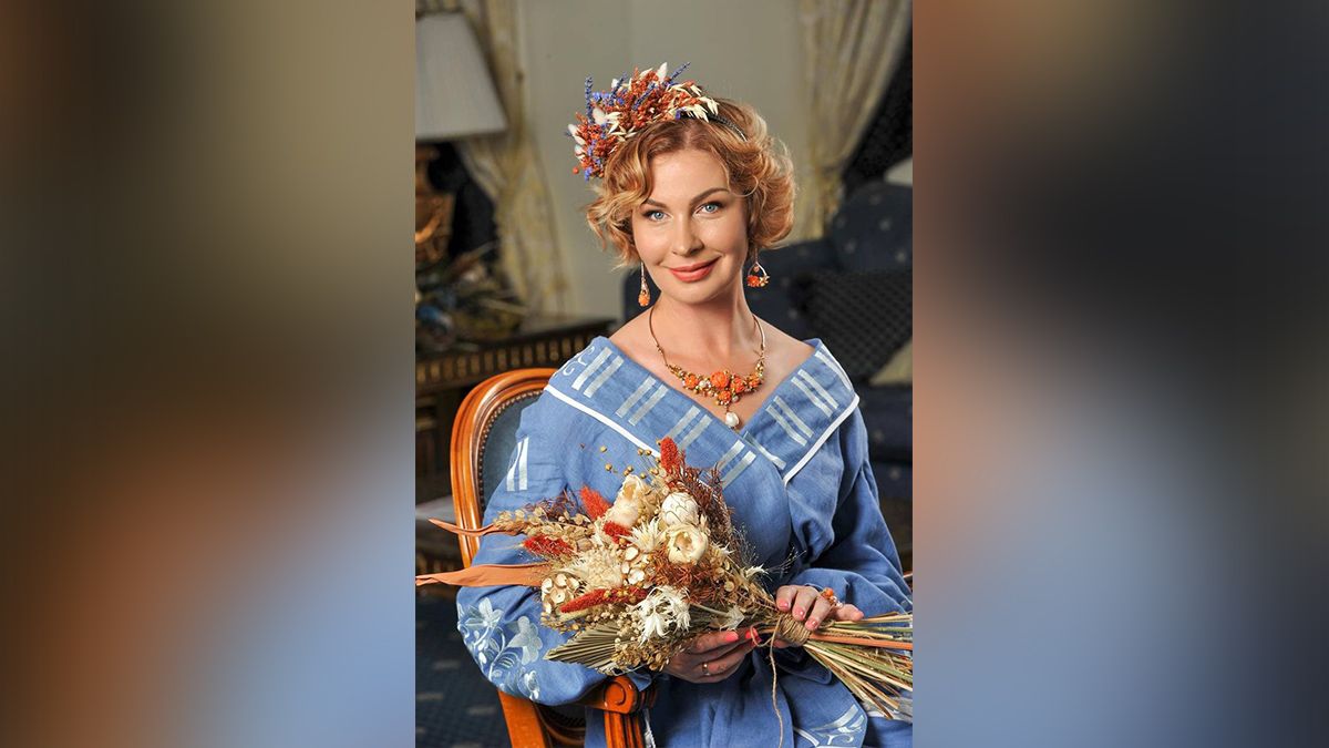 Жіночність та сила волі: мешканки Дніпра можуть долучитись до Всеукраїнського фотопроєкту «Вишукана пані»