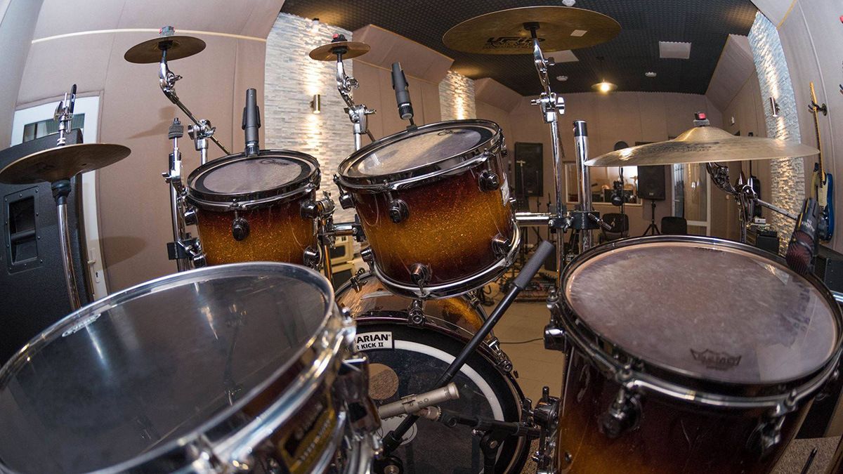 Начало нового музыкального рока: студия Yellow Submarine в Днепре открывает двери