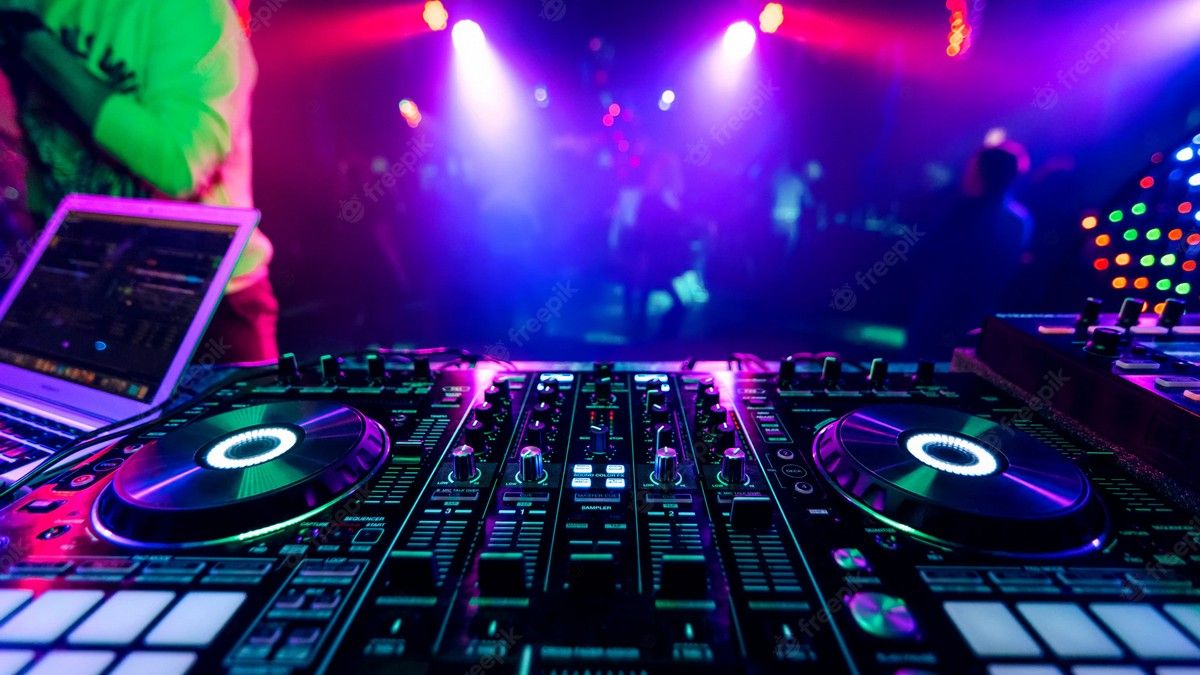 Боди-арт, диджеи и стильные кольца, которые делает боец: в Днепре в субботу пройдет Psytrance-мероприятие в поддержку военных госпиталей