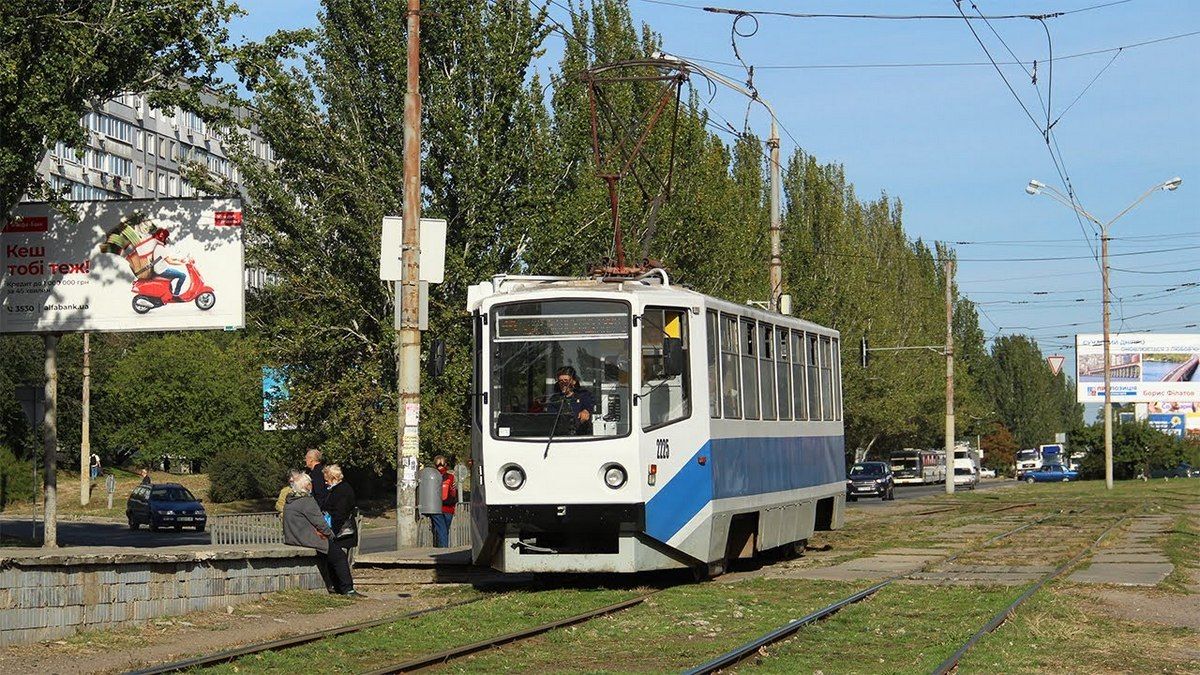 У Дніпрі трамваї №15 декілька днів будуть закінчувати свою роботу раніше