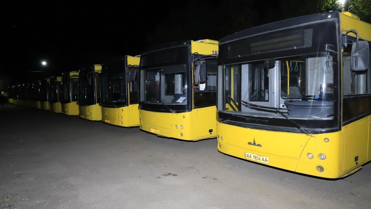 «Готовы помогать — не считая, кто сколько сделал», - Филатов рассказал, как города поддерживают друг друга во время войны