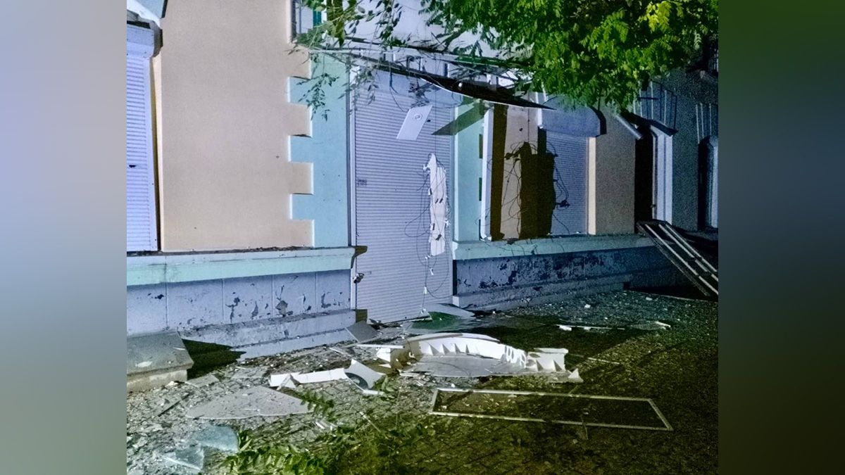 Били ракетами, "Ураганами", "Градами" та важкою артилерією: війська рф атакували 4 райони Дніпропетровської області