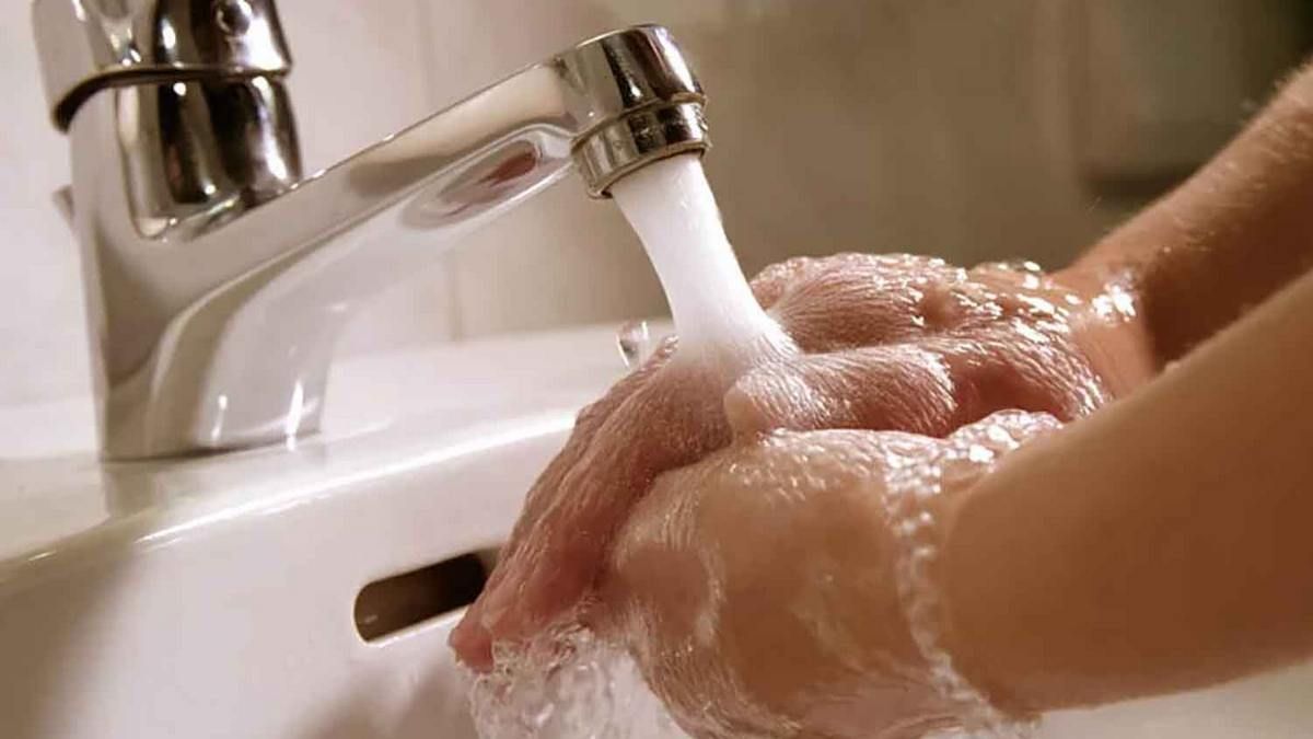 В Днепре жители нескольких домов остались без воды: адреса