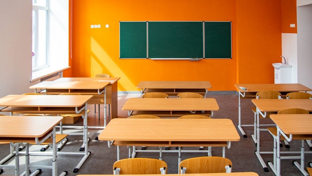 В школах Днепра с понедельника начинаются осенние каникулы