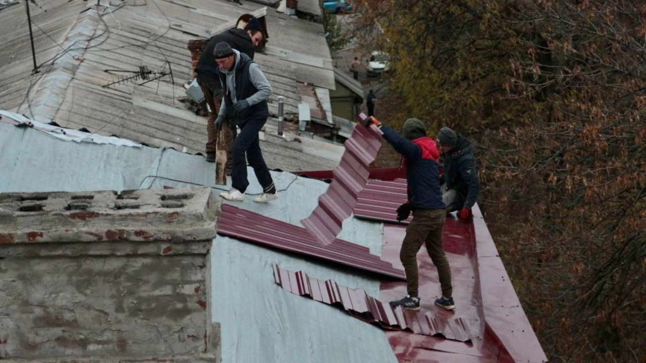 Несмотря на трудности военного времени, в Днепре продолжают выполнять поручения Филатова.