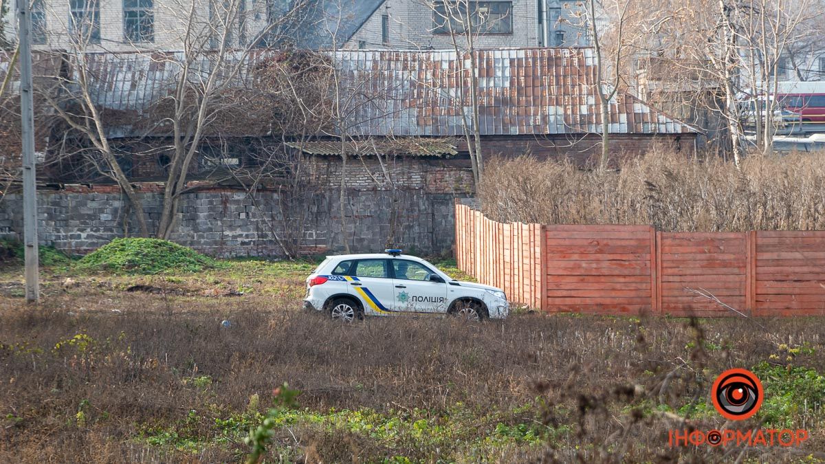 У Дніпрі на проспекті Поля знайшли труп чоловіка