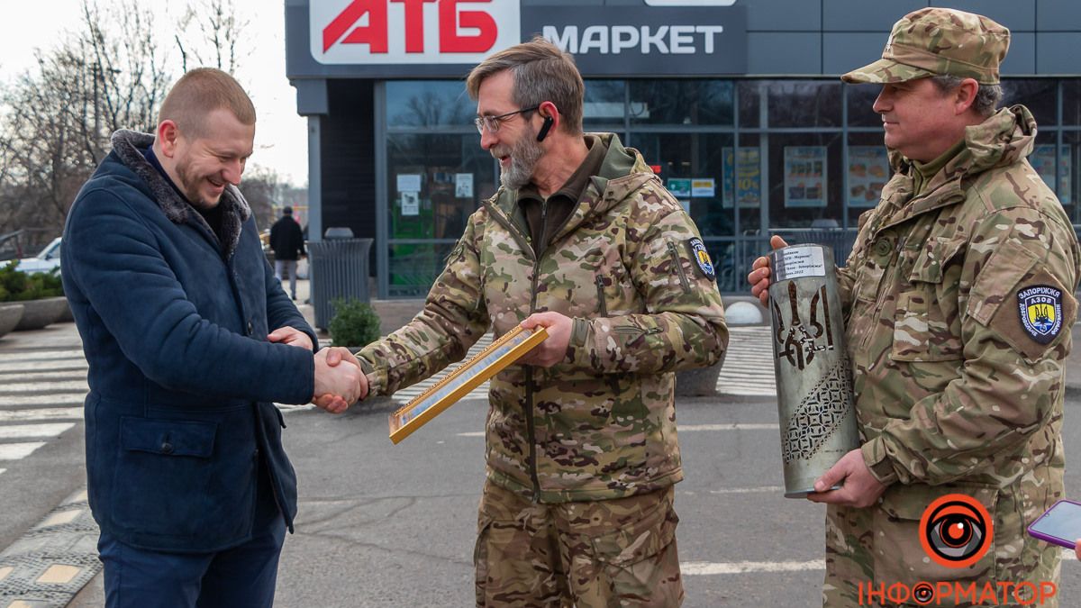“Вместе к победе: военные поблагодарили сети АТБ за постоянную помощь