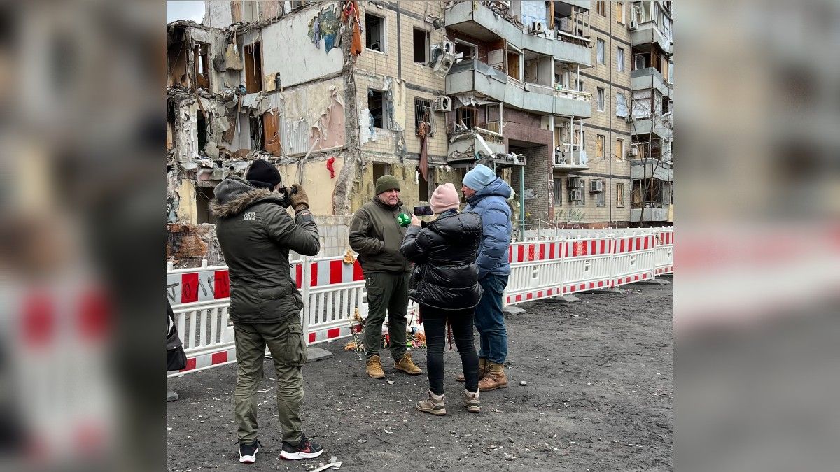 Філатов: «На місці зруйнованої частини будинку на Перемозі зведуть меморіальний сквер»