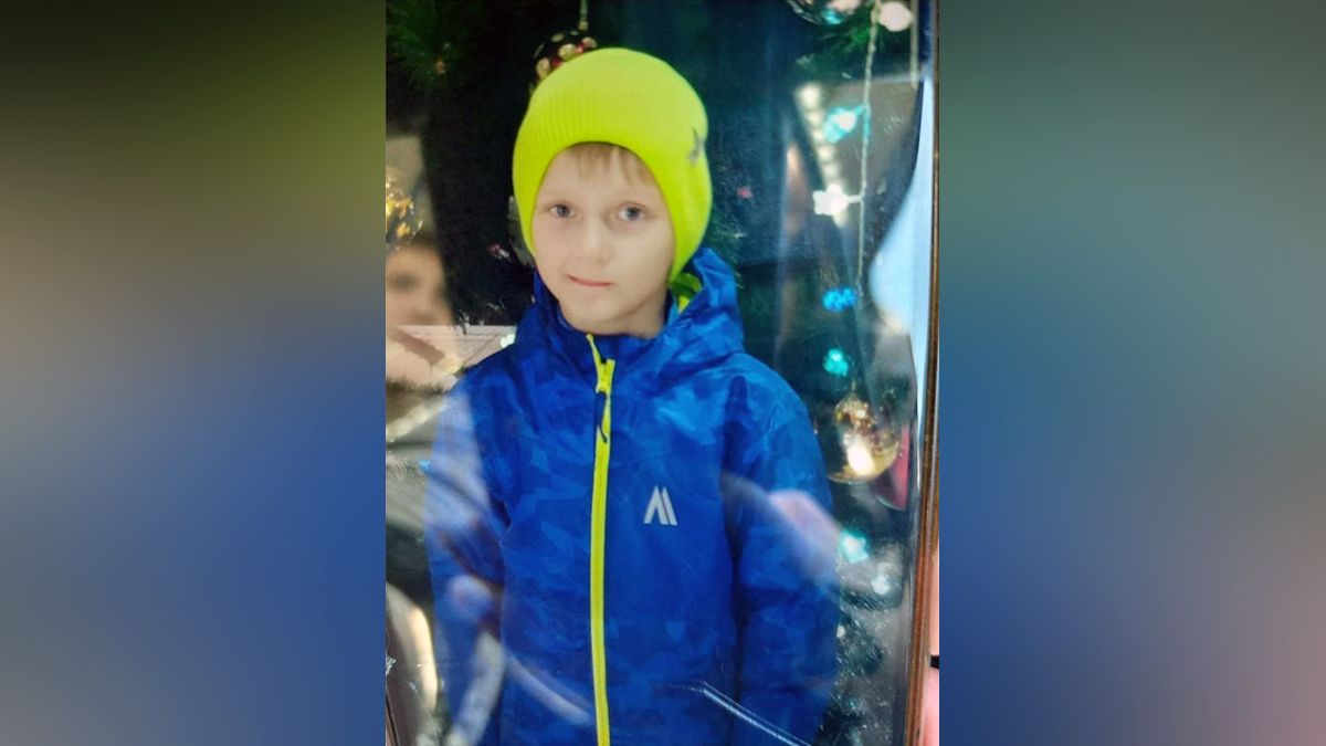 На шиї кулон — Герб України: у Дніпрі зник безвісти 6-річний хлопчик