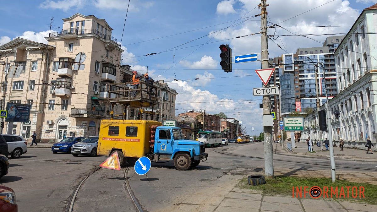 Обрив контактної мережі на Лесі Українки у Дніпрі: трамваї зупинилися