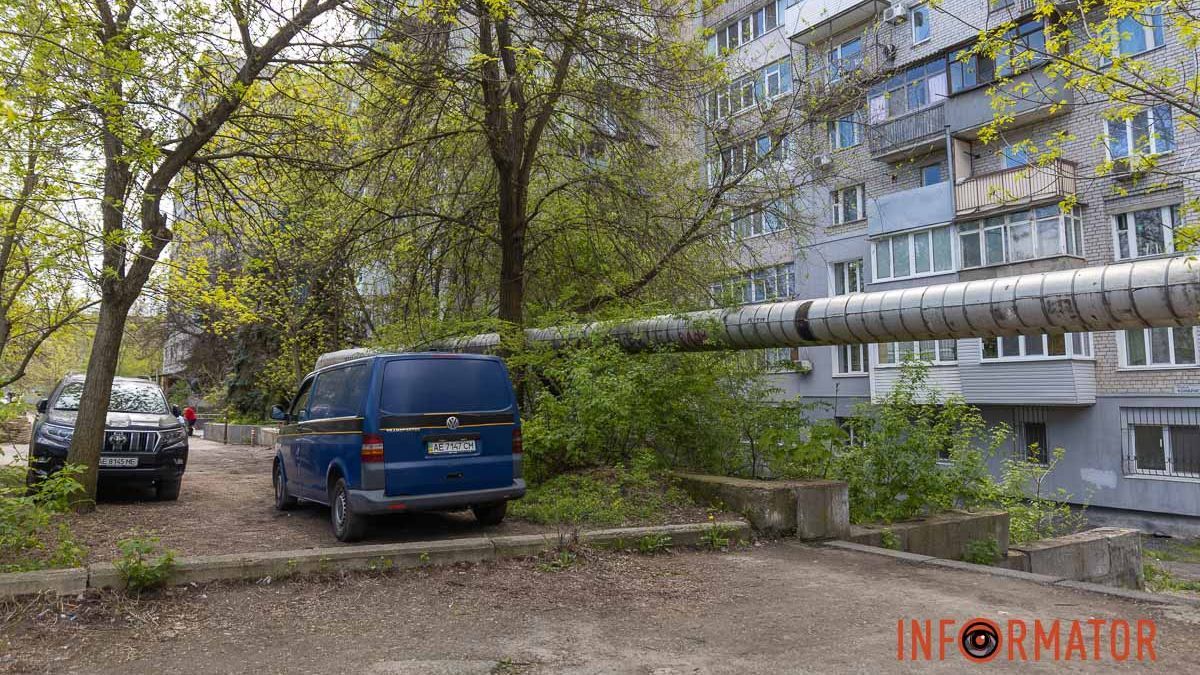 У Дніпрі на Комбрига Петрова поблизу будинку знайшли труп