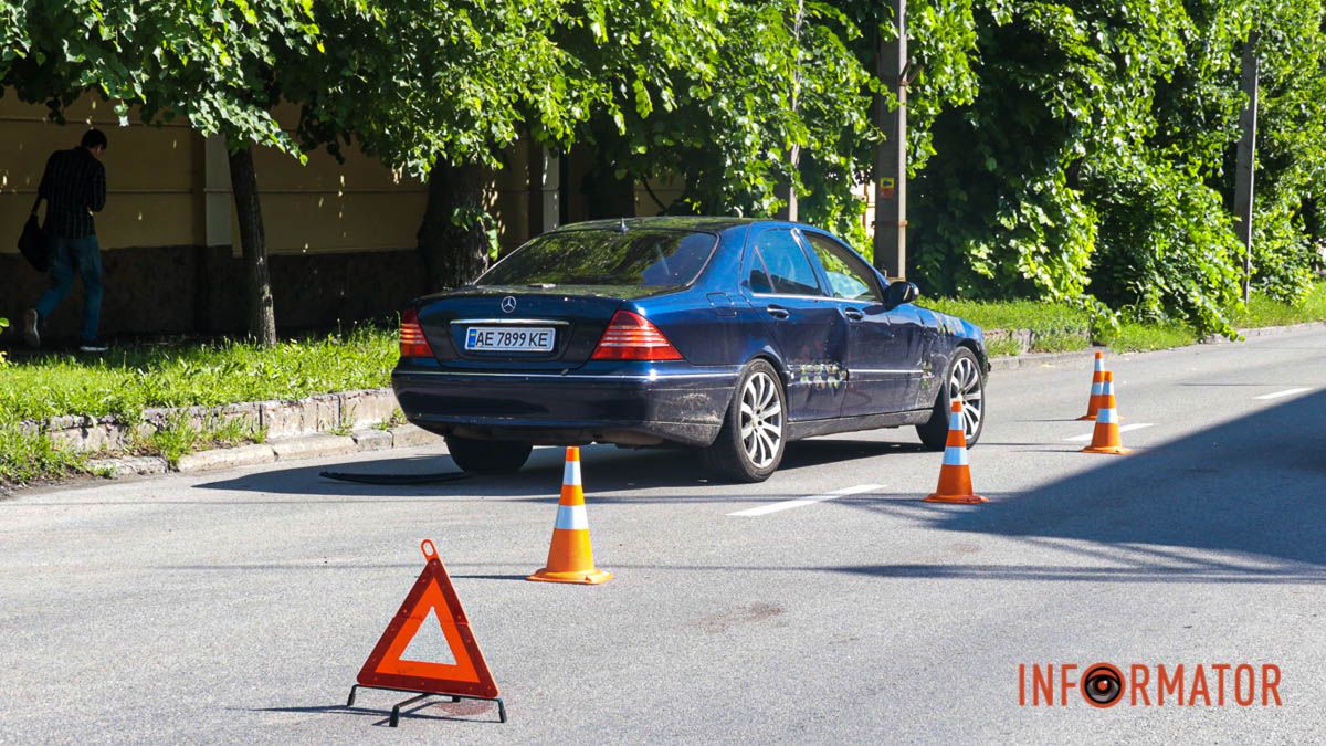 У Дніпрі на Січових Стрільців Mercedes збив жінку