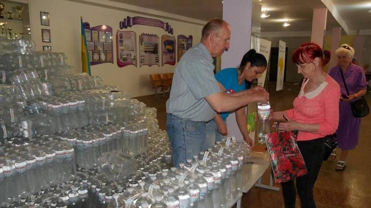 Никопольщина и часть Криворожья остались без водоснабжения: людям подвозят воду