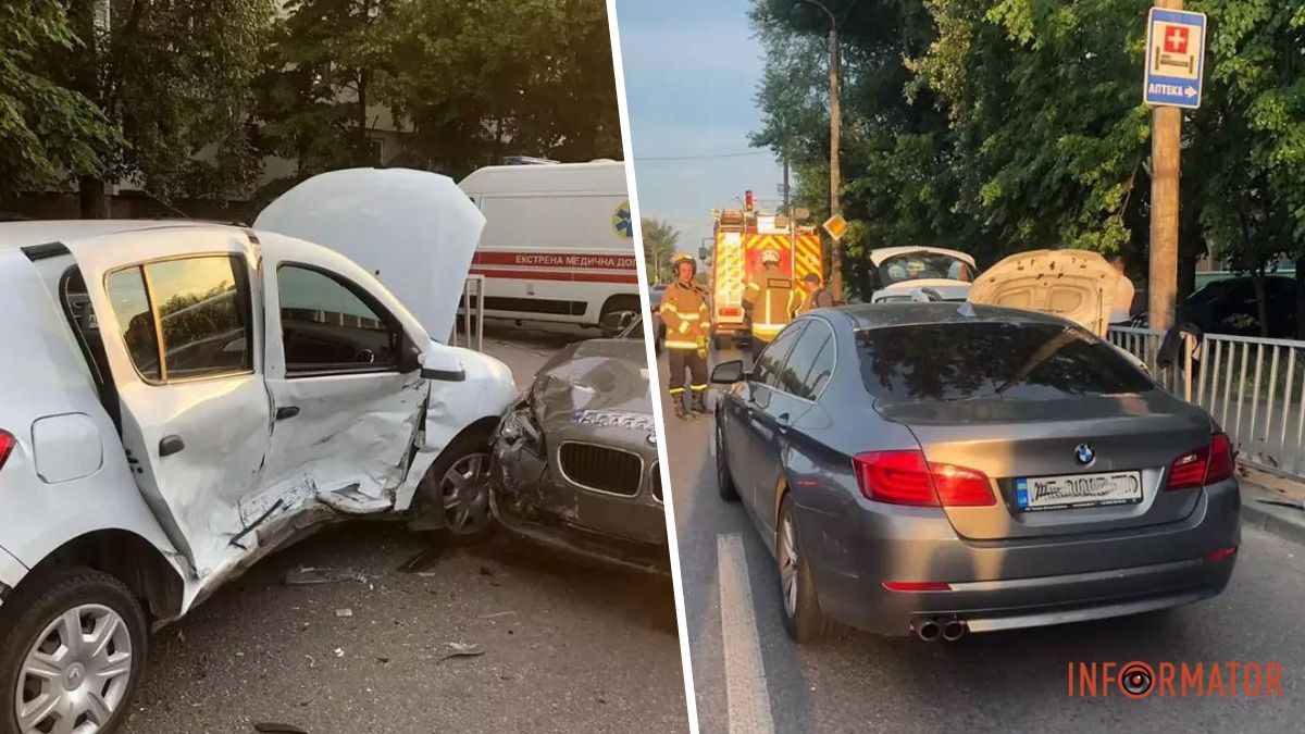 У Дніпрі на Набережній Перемоги зіткнулись Renault та BMW: водія заблокувало в автівці