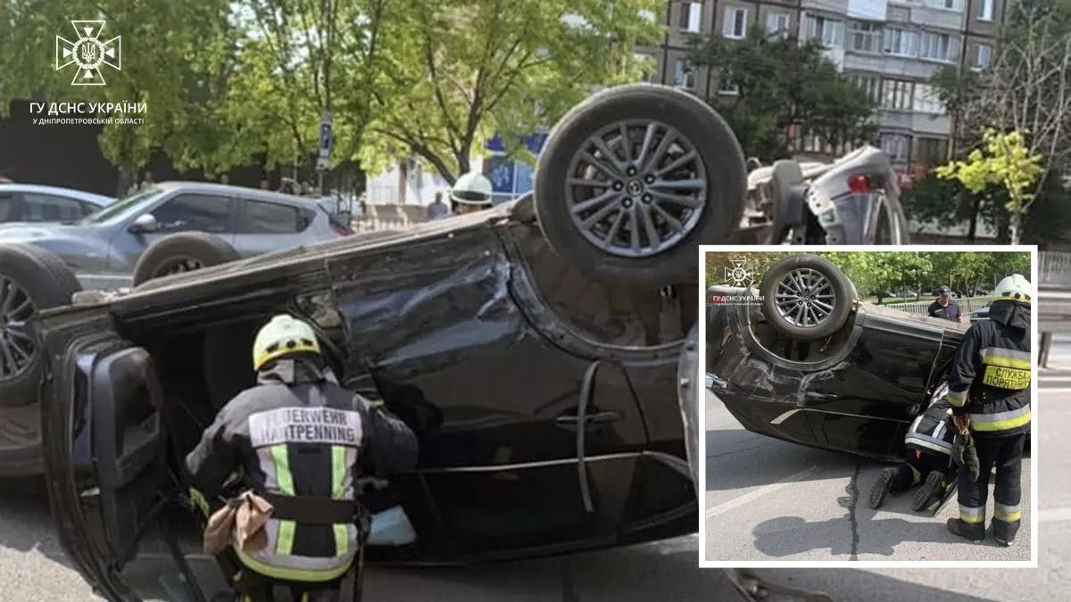 У Дніпрі на Слобожанському проспекті Mazda зіштовхнулась з Toyota та перекинулась на дах: постраждали двоє 6-річних хлопчиків