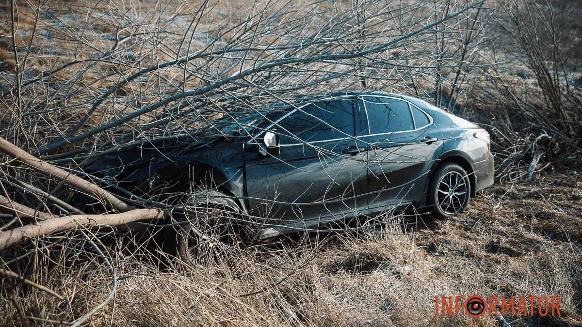 На выезде из Днепра водитель Toyota на переходе насмерть сбил женщину: дело закрыли