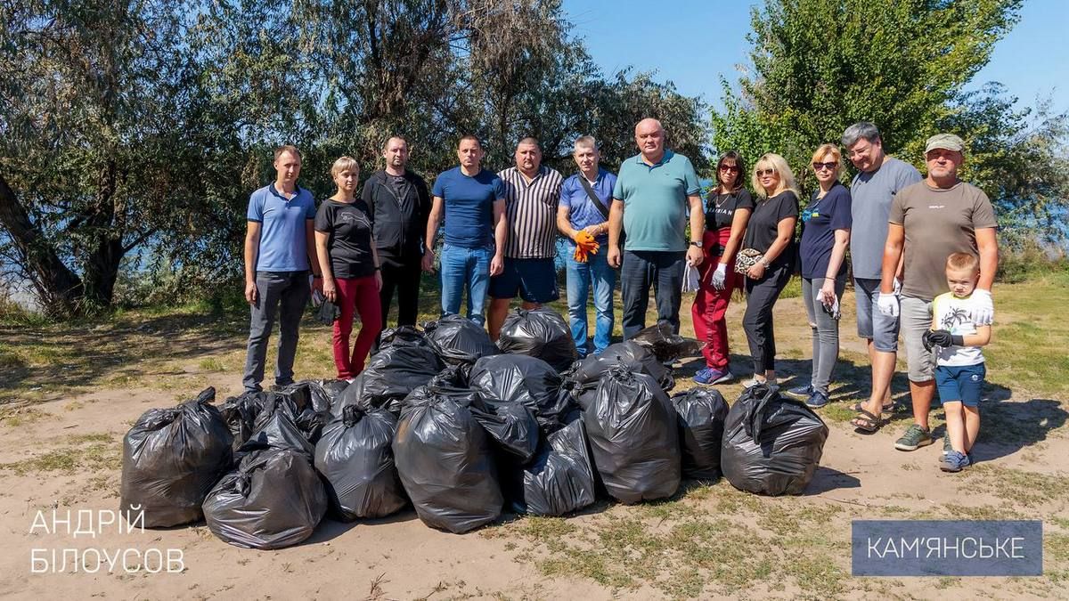 У Кам'янському пройшла екологічна акція на Єлизаветівському котловані