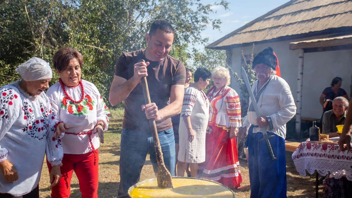 У Карнаухівці відбулася презентація зливаної каші