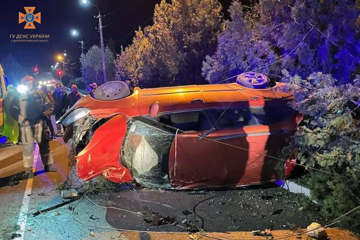 Всего пострадали четыре человека – 32-летний мужчина и трое подростков Всего пострадали четыре человека – 32-летний мужчина и трое подростков