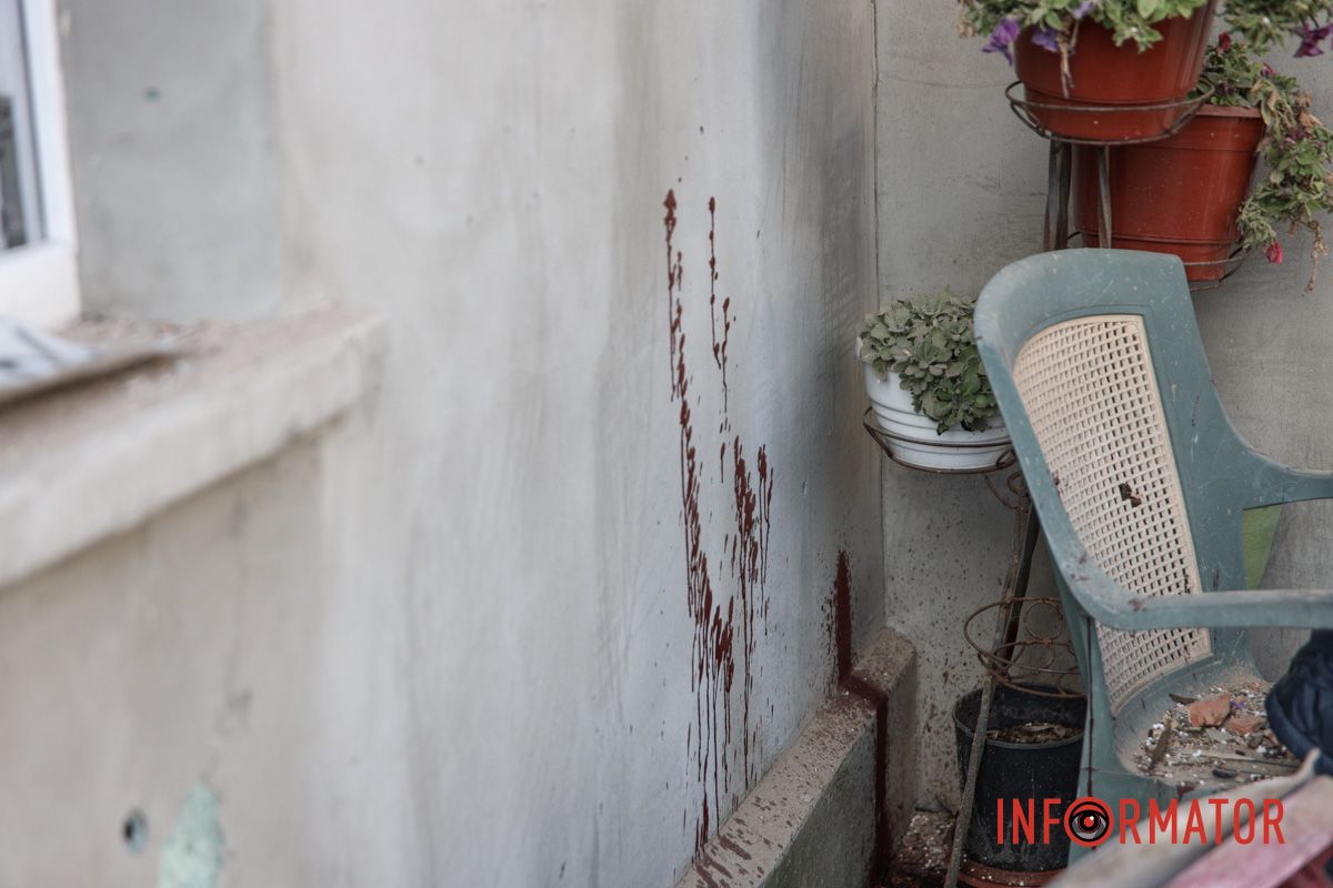 Двое детей остались без матери