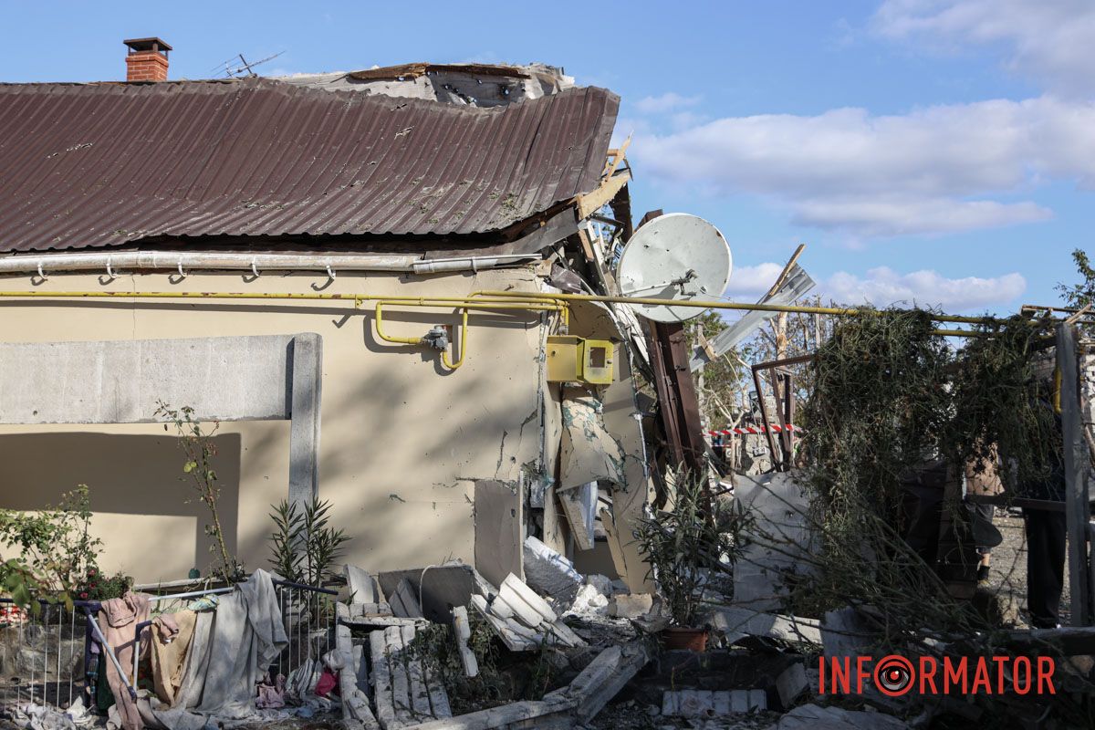 Истерзанные дома и разрушение: как выглядит место прилета в Обуховке 33
