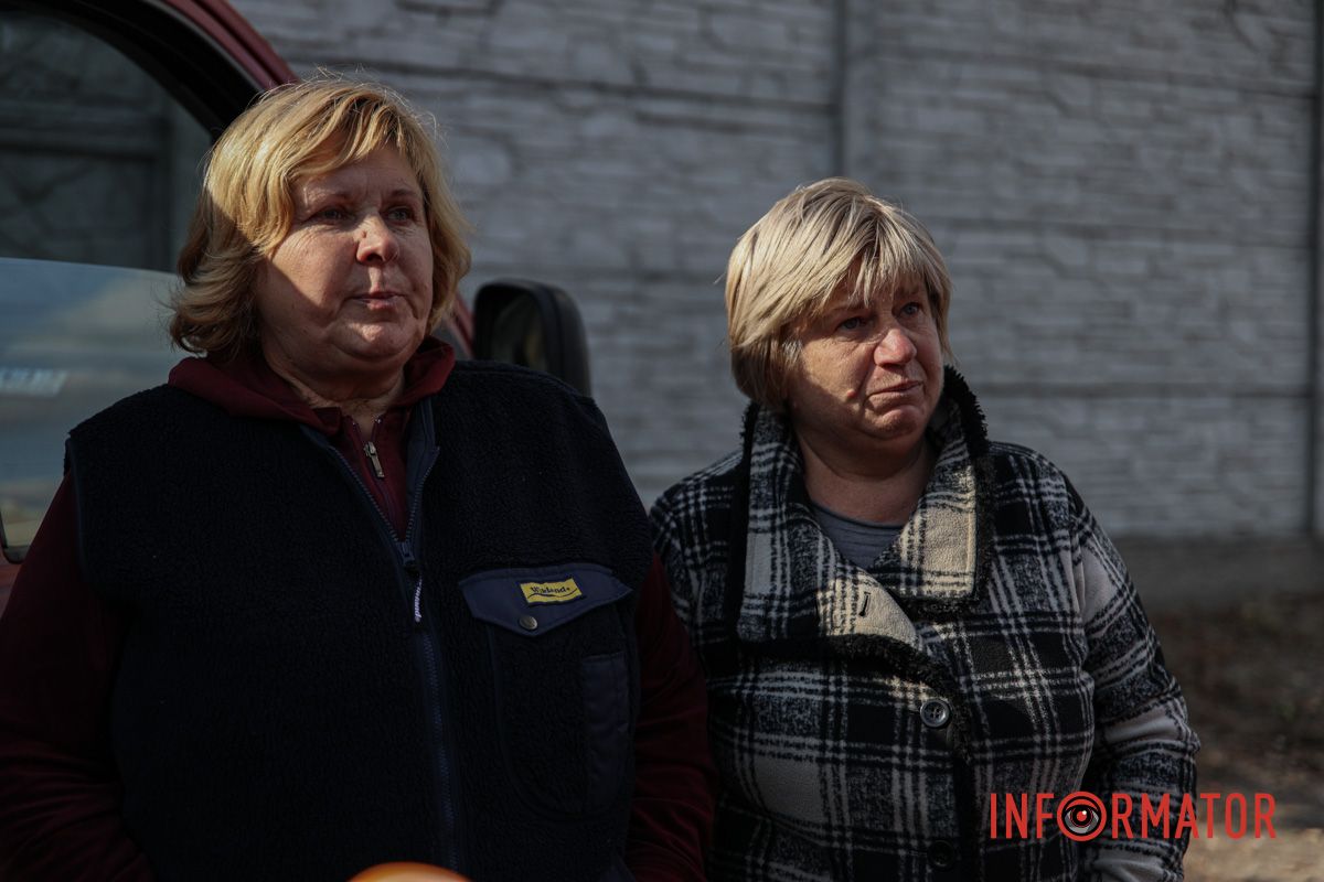 Ирина и Валентина, местные жительницы Ирина и Валентина, местные жительницы