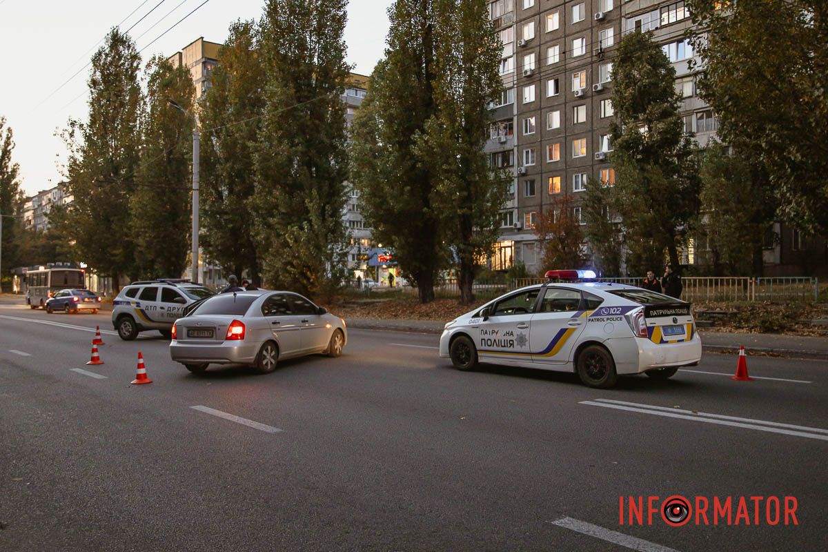 В Днепре на Калиновой Hyundai сбил человека
