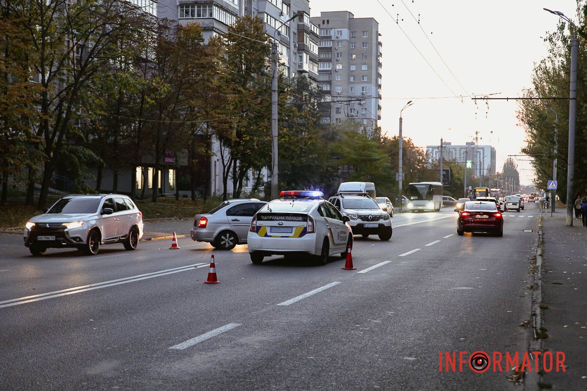 Пострадавшей оказывали помощь врачи "скорой"