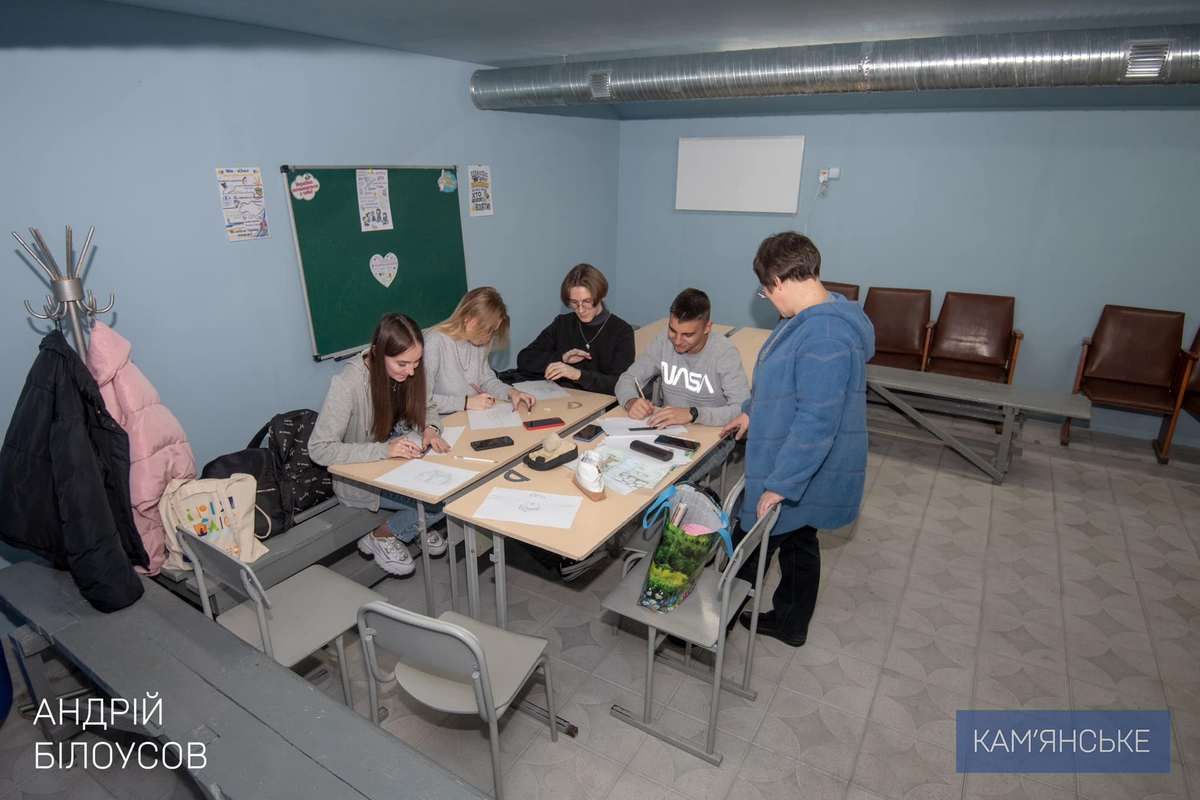 Встановили обігрівачі, розділили вбиральні та організували простір відповідно до вікових потреб учнів Встановили обігрівачі, розділили вбиральні та організували простір відповідно до вікових потреб учнів