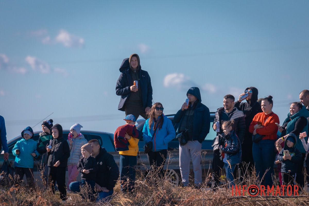 Вокруг трассы