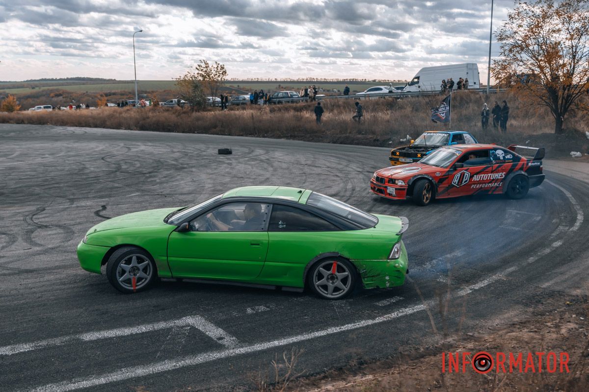 Длилось действо не более 4 часов