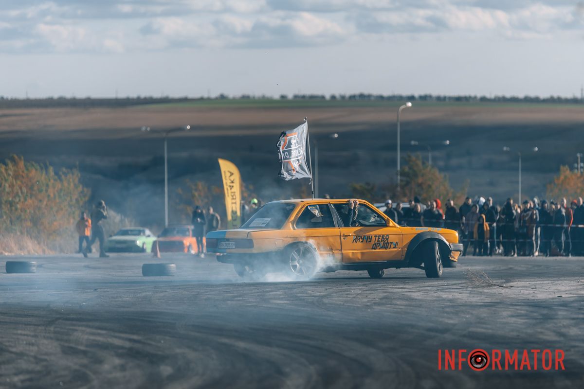 В управляемом заносе