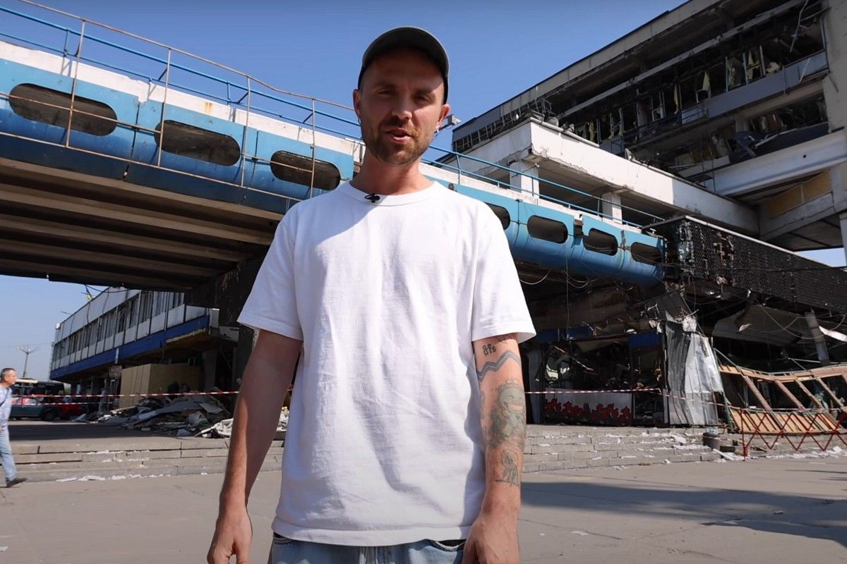 Киоск с шаурмой Киоск с шаурмой