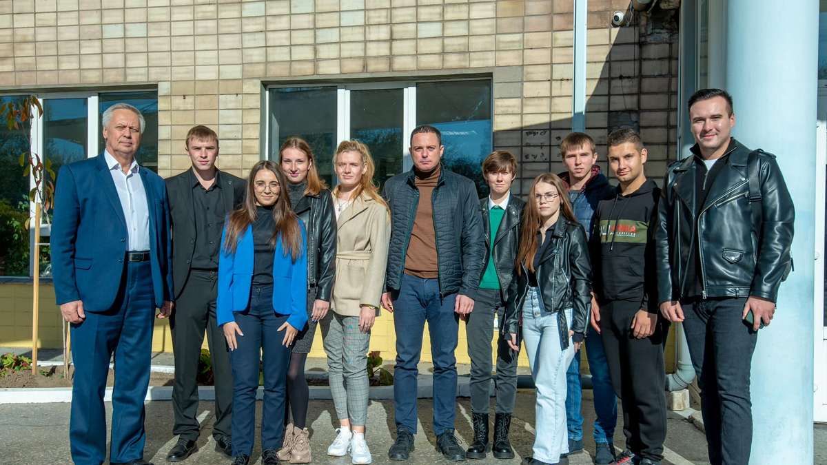 Городской глава Каменского встретился с ректором и студентами ДГТУ